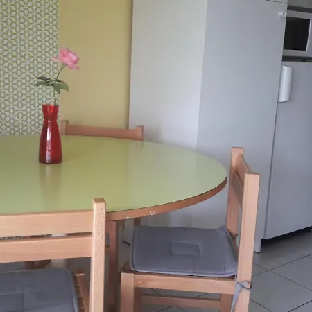 Feriehus Tasteful In With Terrace
